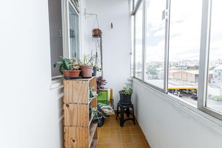 Apartamento à venda com 100m², 2 quartos e sem vagaSacada