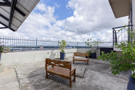 Apartamento à venda com 100m², 2 quartos e sem vagaTerraço