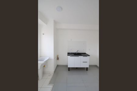 Apartamento à venda com 32m², 2 quartos e sem vaga Apartamento à venda com 32m², 2 quartos e sem vagaCozinha e Área de Serviço