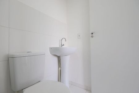 Apartamento à venda com 32m², 2 quartos e sem vaga Apartamento à venda com 32m², 2 quartos e sem vagaBanheiro