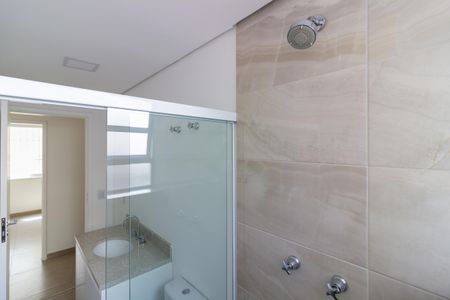 Apartamento à venda com 132m², 3 quartos e sem vaga Apartamento à venda com 132m², 3 quartos e sem vagaBanheiro