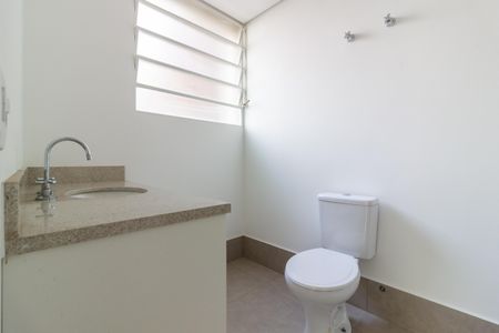Apartamento à venda com 132m², 3 quartos e sem vaga Apartamento à venda com 132m², 3 quartos e sem vagaBanheiro da Suíte