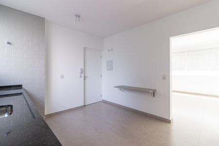 Apartamento à venda com 132m², 3 quartos e sem vaga Apartamento à venda com 132m², 3 quartos e sem vagaCozinha