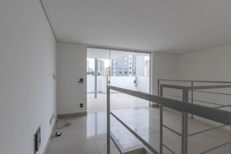 Apartamento à venda com 110m², 2 quartos e 2 vagasSala