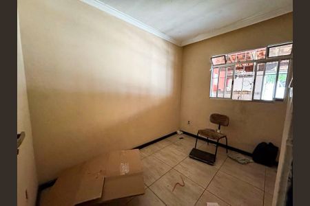 Casa à venda com 200m², 4 quartos e 4 vagasQuarto