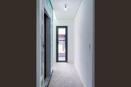 Casa de condomínio à venda com 707m², 5 quartos e 6 vagas Casa de condomínio à venda com 707m², 5 quartos e 6 vagasEntrada