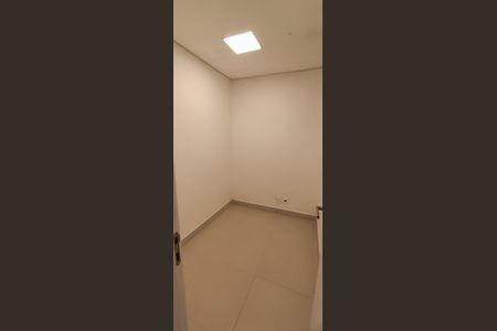 Casa de condomínio à venda com 523m², 4 quartos e 4 vagasQuarto de Serviço