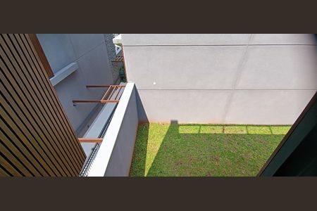 Casa de condomínio à venda com 523m², 4 quartos e 4 vagasVista da Suíte 2