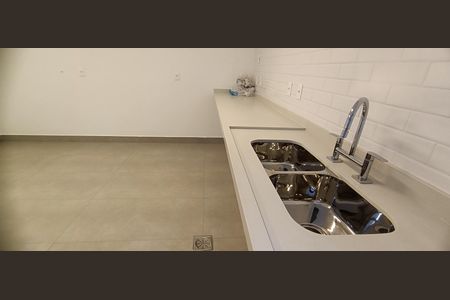 Casa de condomínio à venda com 523m², 4 quartos e 4 vagasCozinha