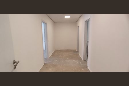 Casa de condomínio à venda com 523m², 4 quartos e 4 vagasCloset da Suíte Máster