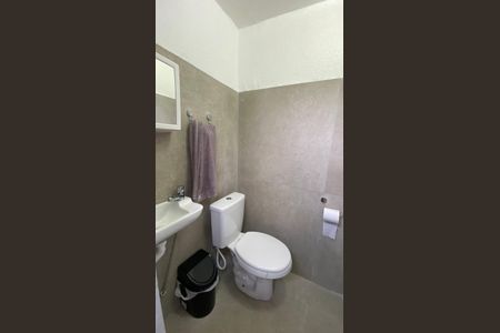 Apartamento à venda com 102m², 2 quartos e 1 vagaBanheiro de Serviço