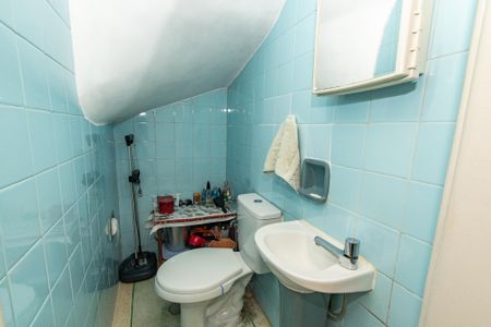 Casa à venda com 138m², 2 quartos e 1 vagaLavabo  Sala