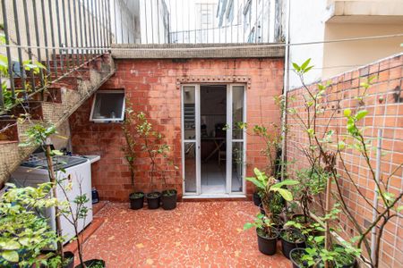 Casa à venda com 138m², 2 quartos e 1 vagaQuintal