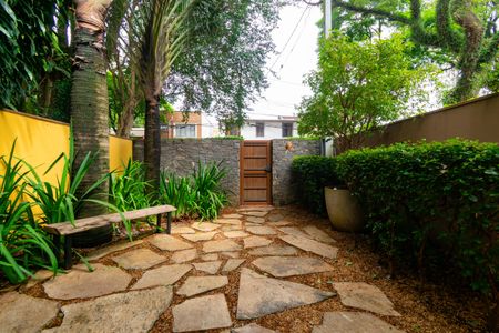 Casa para alugar com 304m², 4 quartos e 3 vagasJardim