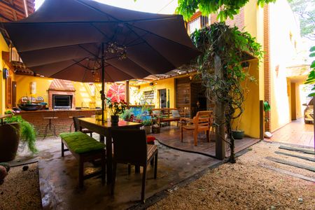 Casa para alugar com 304m², 4 quartos e 3 vagasÁrea gourmet