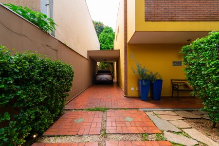 Casa para alugar com 304m², 4 quartos e 3 vagasGaragem