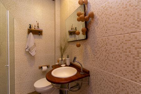 Casa para alugar com 304m², 4 quartos e 3 vagasÁrea gourmet - Banheiro