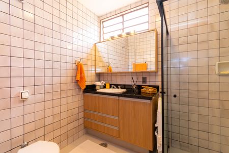 Casa para alugar com 304m², 4 quartos e 3 vagasBanheiro 