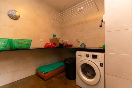 Casa para alugar com 304m², 4 quartos e 3 vagasÁrea de Serviço