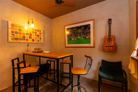 Casa para alugar com 304m², 4 quartos e 3 vagasÁrea gourmet - Bar