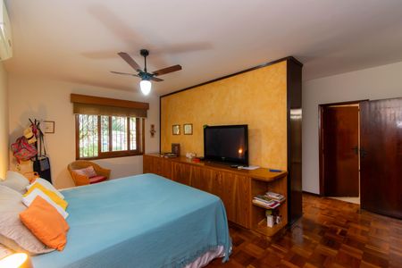 Casa para alugar com 304m², 4 quartos e 3 vagasSuíte