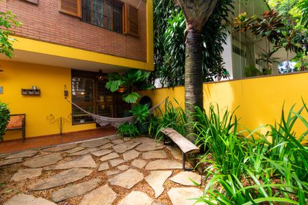 Casa para alugar com 304m², 4 quartos e 3 vagasJardim