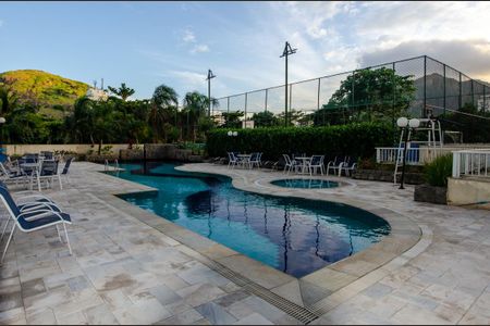 Apartamento para alugar com 95m², 2 quartos e 1 vaga Apartamento para alugar com 95m², 2 quartos e 1 vagaÁrea Comum - Piscina