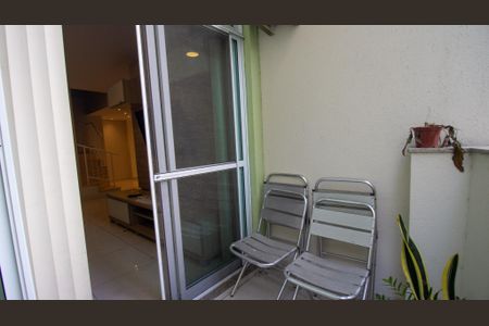 Apartamento para alugar com 95m², 2 quartos e 1 vaga Apartamento para alugar com 95m², 2 quartos e 1 vagaVaranda