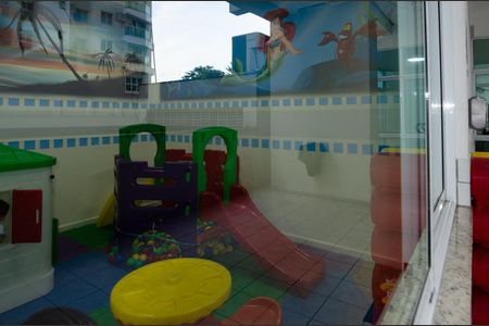 Apartamento para alugar com 95m², 2 quartos e 1 vaga Apartamento para alugar com 95m², 2 quartos e 1 vagaÁrea Comum - Brinquedoteca