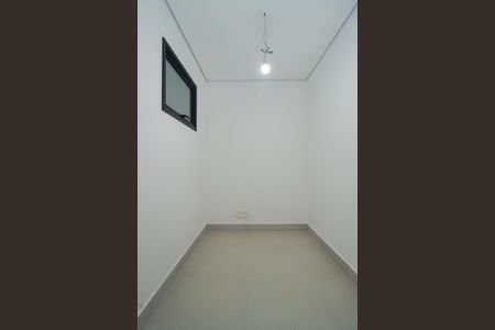 Casa de condomínio à venda com 548m², 4 quartos e 4 vagasÁrea de Serviço