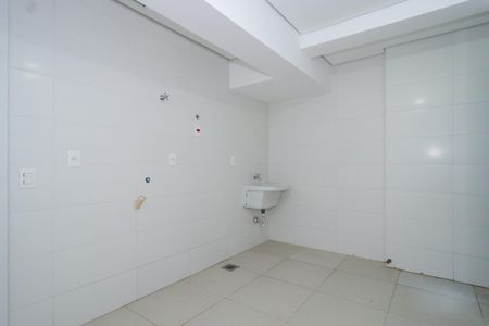 Casa de condomínio à venda com 548m², 4 quartos e 4 vagasÁrea de Serviço