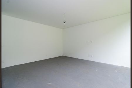 Casa de condomínio à venda com 548m², 4 quartos e 4 vagasSala