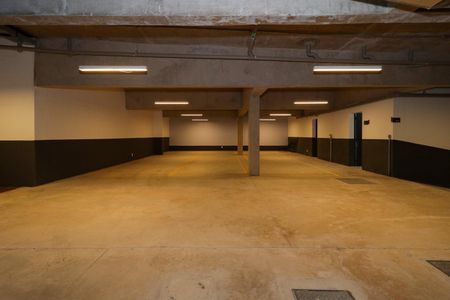 Casa de condomínio à venda com 548m², 4 quartos e 4 vagasGaragem