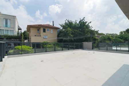 Casa de condomínio à venda com 548m², 4 quartos e 4 vagasTerraço