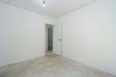 Casa de condomínio à venda com 548m², 4 quartos e 4 vagasSuíte 2