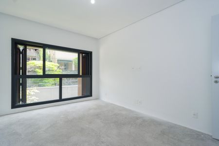 Casa de condomínio à venda com 548m², 4 quartos e 4 vagasSuíte Master