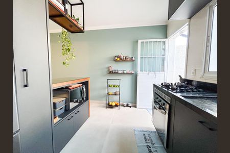 Casa à venda com 125m², 2 quartos e 2 vagasCozinha