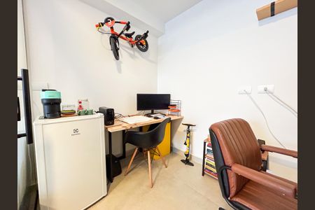 Casa à venda com 125m², 2 quartos e 2 vagasEscritório