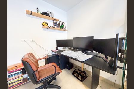 Casa à venda com 125m², 2 quartos e 2 vagasEscritório