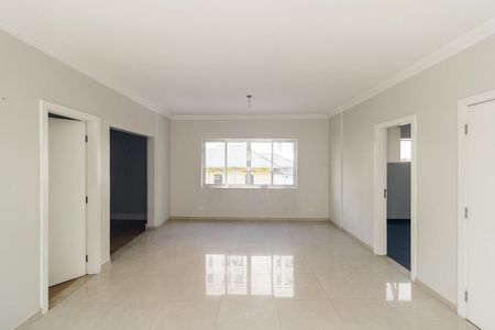 Apartamento à venda com 144m², 3 quartos e 1 vagaSala