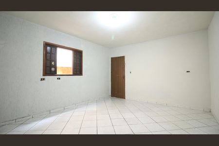Casa à venda com 90m², 1 quarto e 1 vagaSala