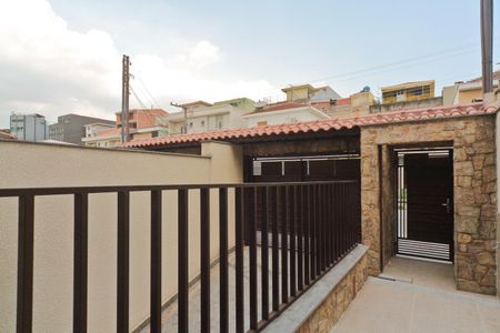 Casa à venda com 240m², 3 quartos e 6 vagasÁrea externa