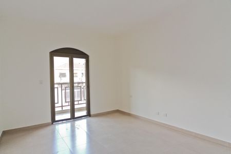 Casa à venda com 240m², 3 quartos e 6 vagasSuíte