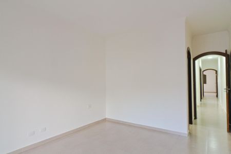 Casa à venda com 240m², 3 quartos e 6 vagasSuíte