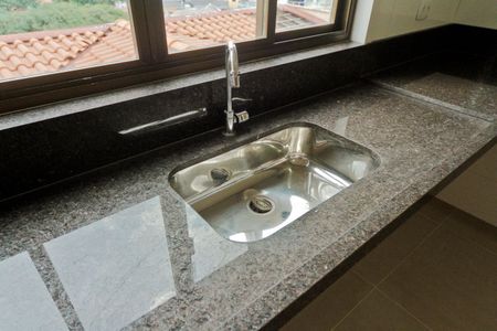 Casa à venda com 240m², 3 quartos e 6 vagasCozinha