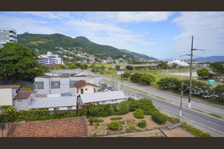 Apartamento para alugar com 90m², 2 quartos e 2 vagasSuíte - Vista