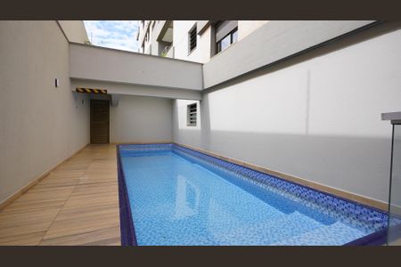 Apartamento para alugar com 90m², 2 quartos e 2 vagasÁrea comum - Piscina