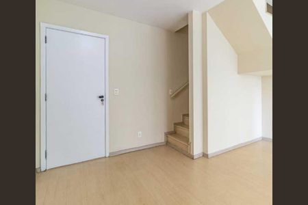 Apartamento à venda com 94m², 2 quartos e 1 vaga