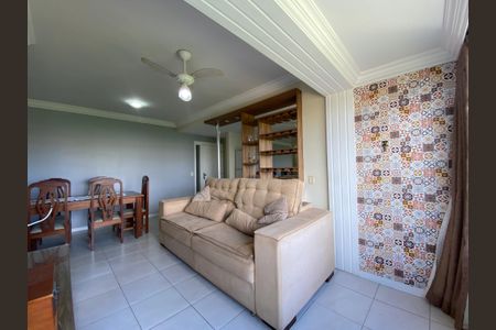 Apartamento para alugar com 65m², 2 quartos e 1 vagaSala