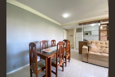 Apartamento para alugar com 65m², 2 quartos e 1 vagaSala